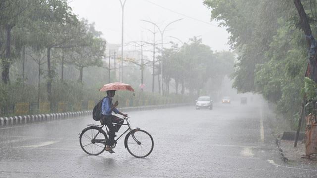 বৃষ্টি হলেও বাড়বে তাপমাত্রা